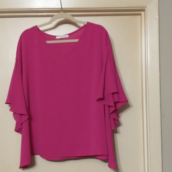 CARAMELA Tops - CARAMELA👚👚👚👚